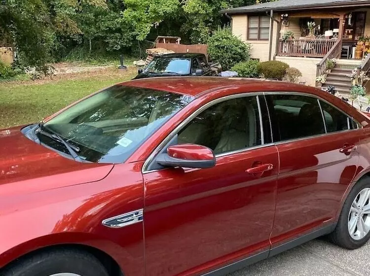 تختخواب و صبحانه The Relentless House