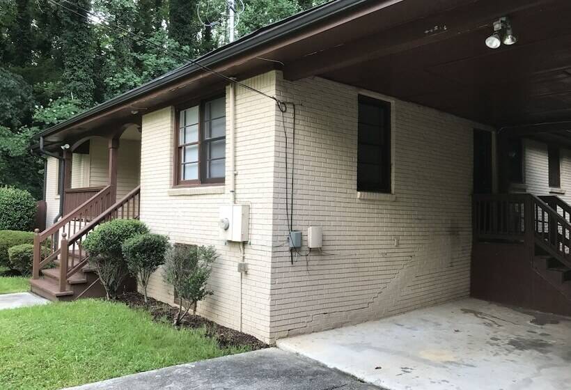 צימר The Relentless House