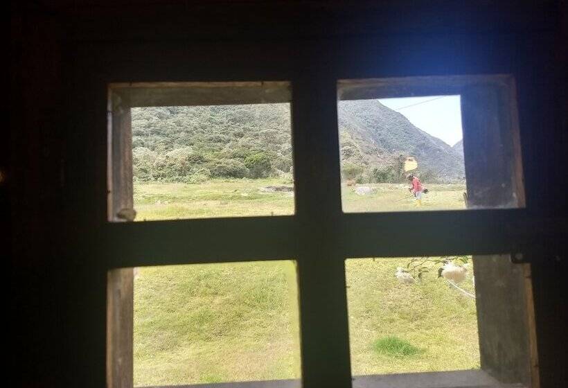 Casa L Amore Pululahua B&b Hostel