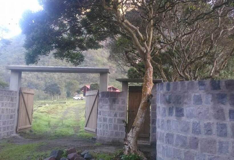 Casa L Amore Pululahua B&b Hostel