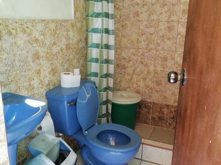 Enkanta Hospedaje Hostel