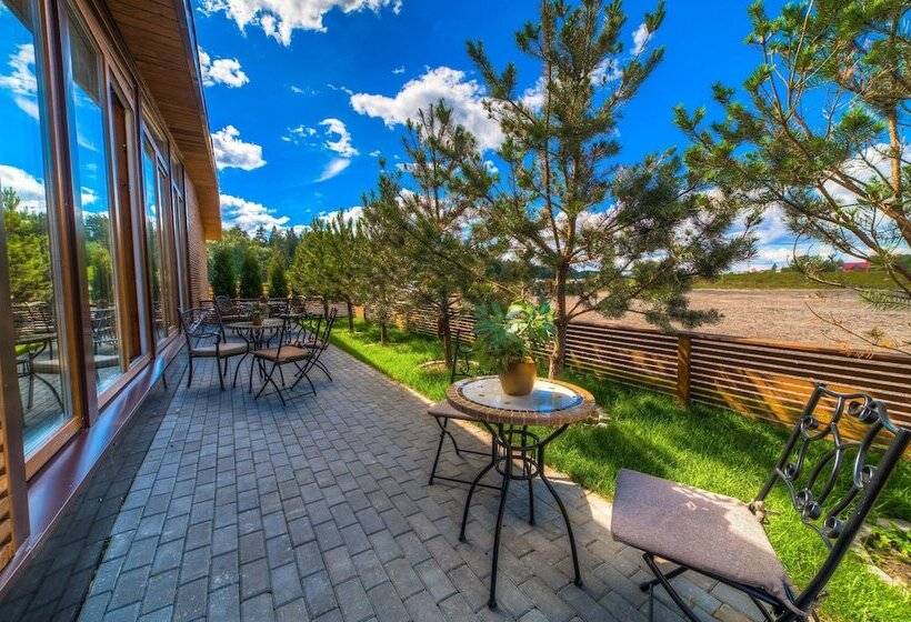 酒店 Art Village Club