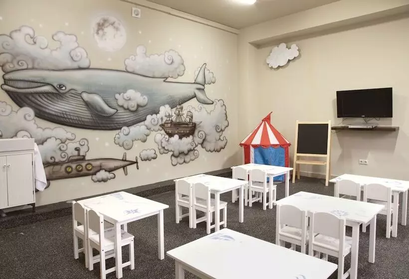 ホテル Art Village Club