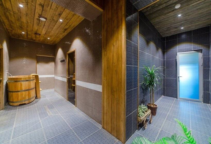 酒店 Art Village Club