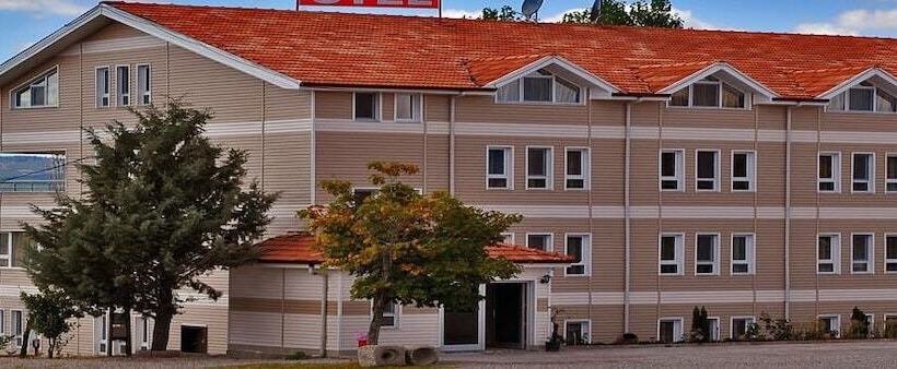 בית מלון כפרי Baskent Demiralan