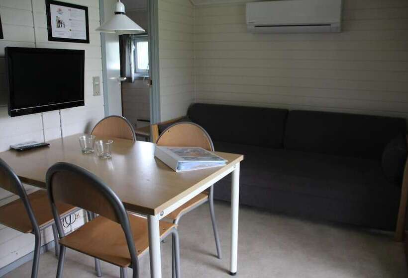 בית מלון כפרי First Camp Holbæk Fjord