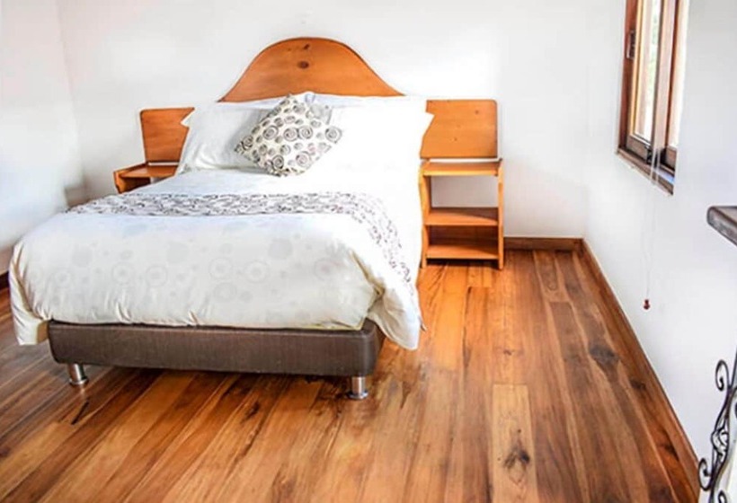 בית מלון כפרי Hacienda Santa Cecilia