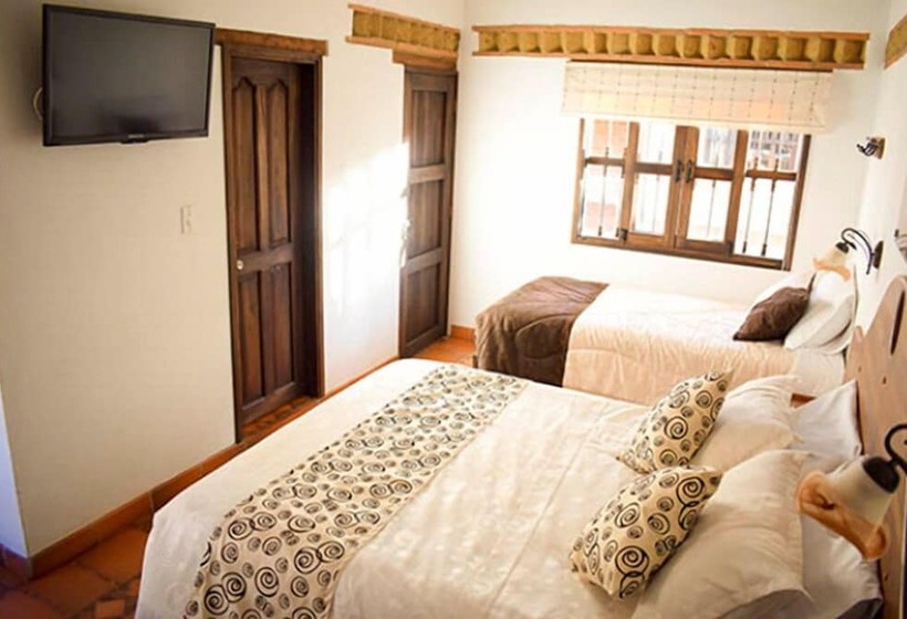 בית מלון כפרי Hacienda Santa Cecilia