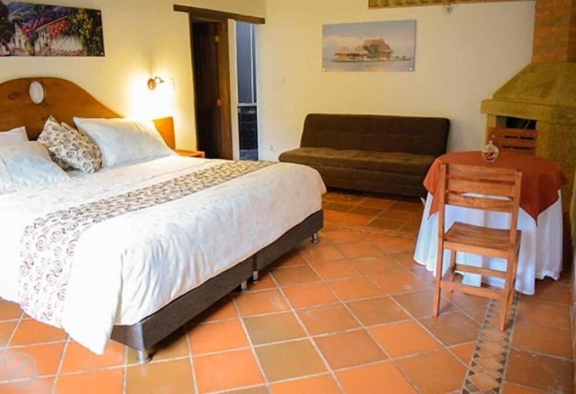 בית מלון כפרי Hacienda Santa Cecilia