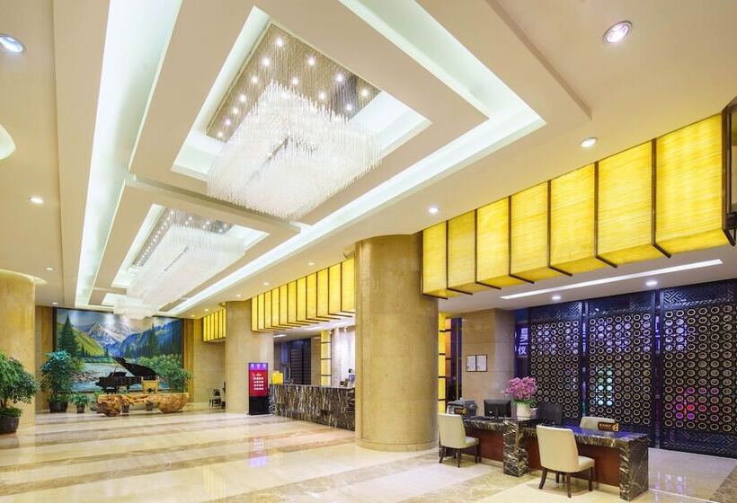 فندق Oasis Grand