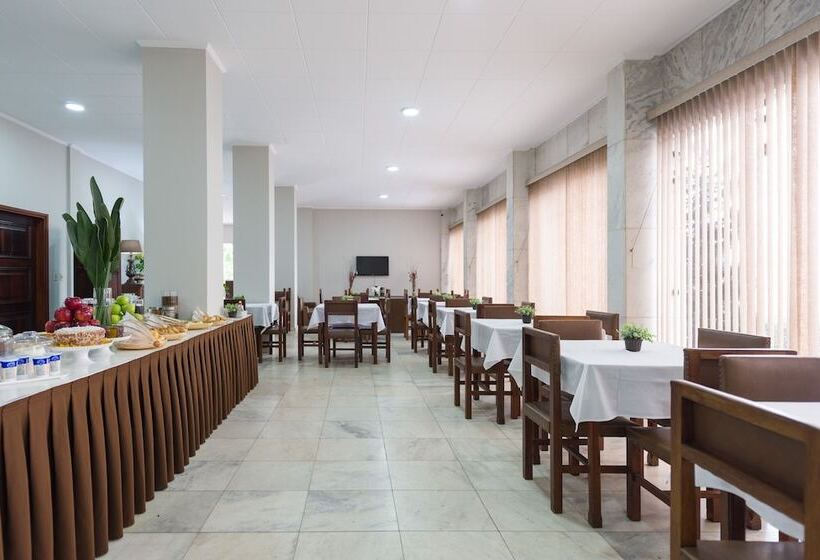 ホテル Pinhal Palace