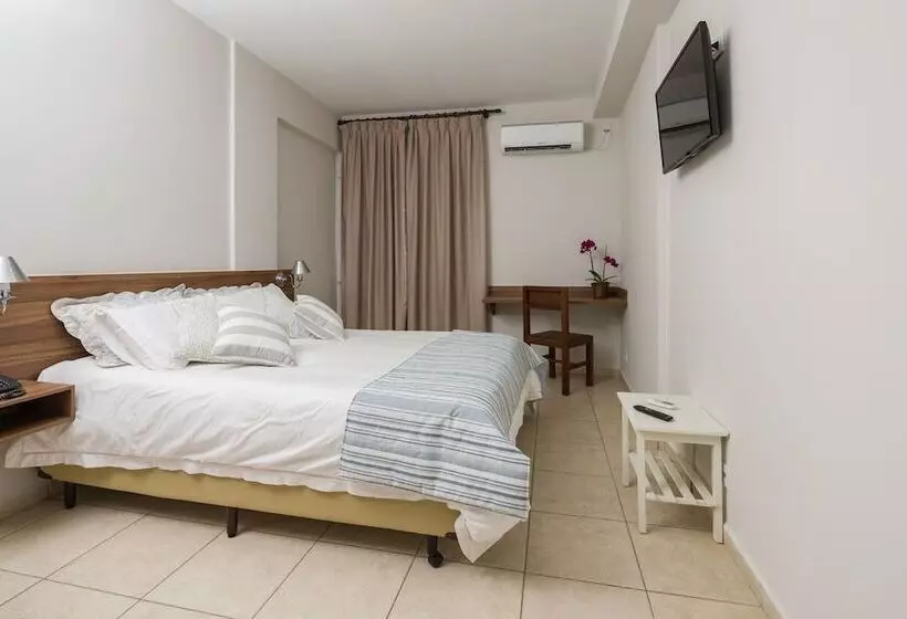 Hotelli Pinhal Palace