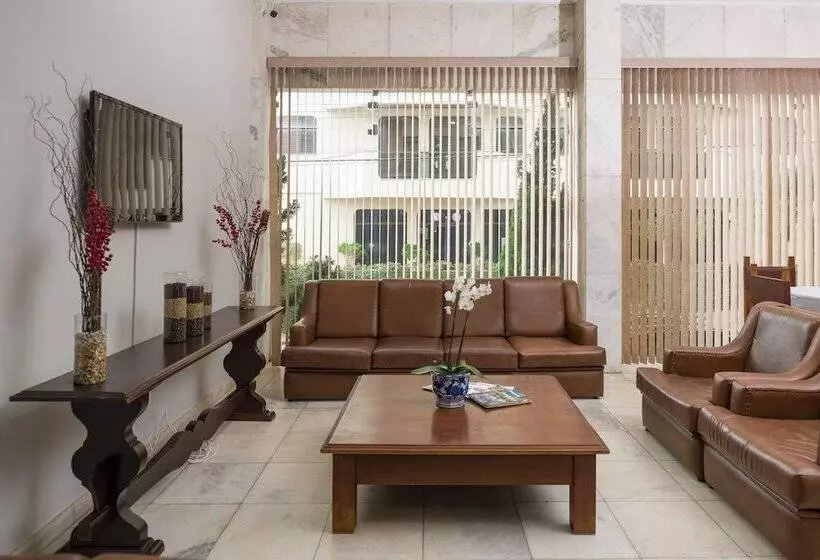 Hotelli Pinhal Palace