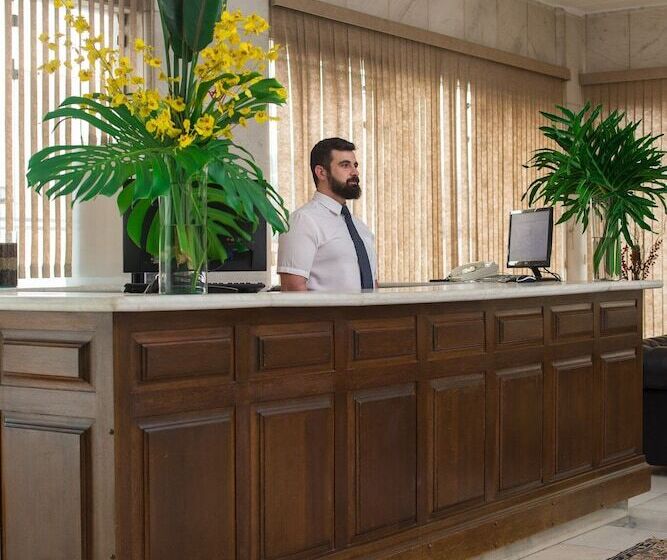 ホテル Pinhal Palace