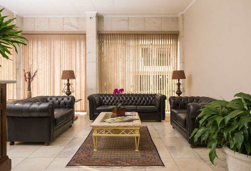 ホテル Pinhal Palace