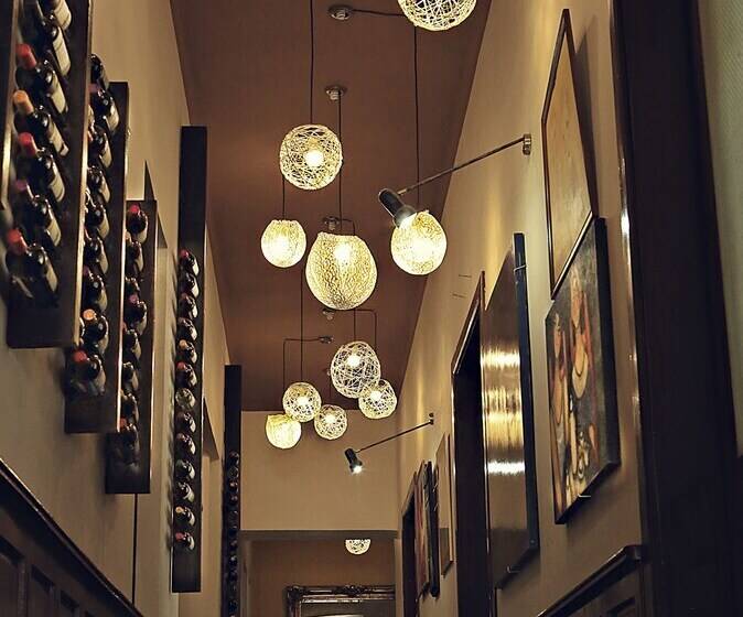 Macondo De Pizza Pazza Hotel Restobar