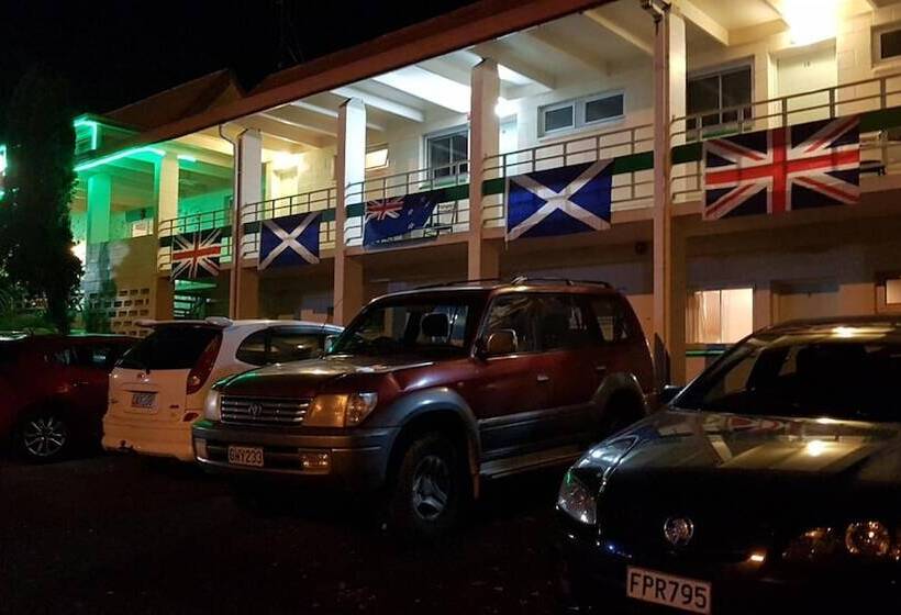 모텔 Putaruru Arms Motor Inn