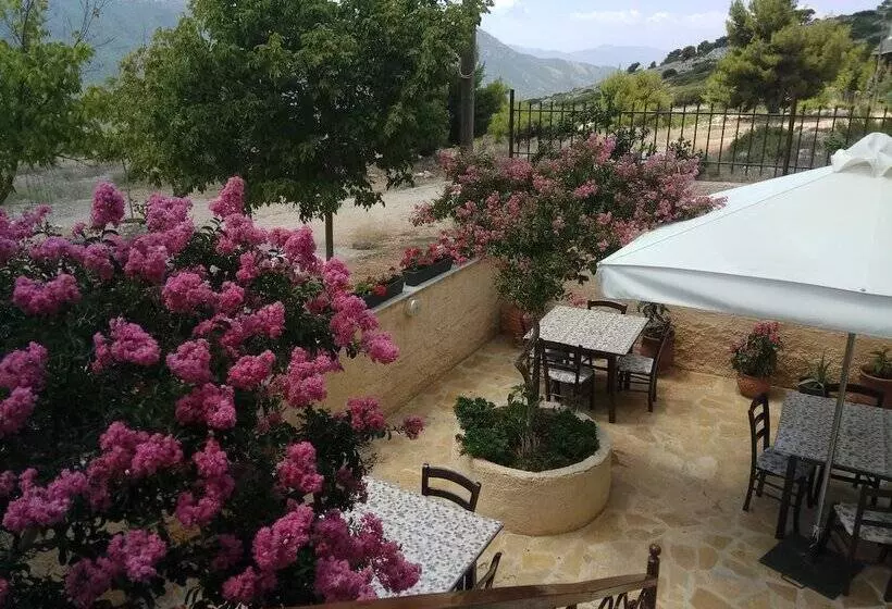 ペンション Guest House Kithairon