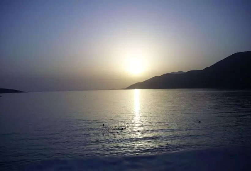 ペンション Guest House Kithairon