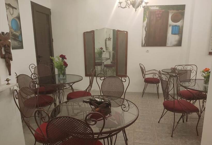 ペンション Guest House Kithairon