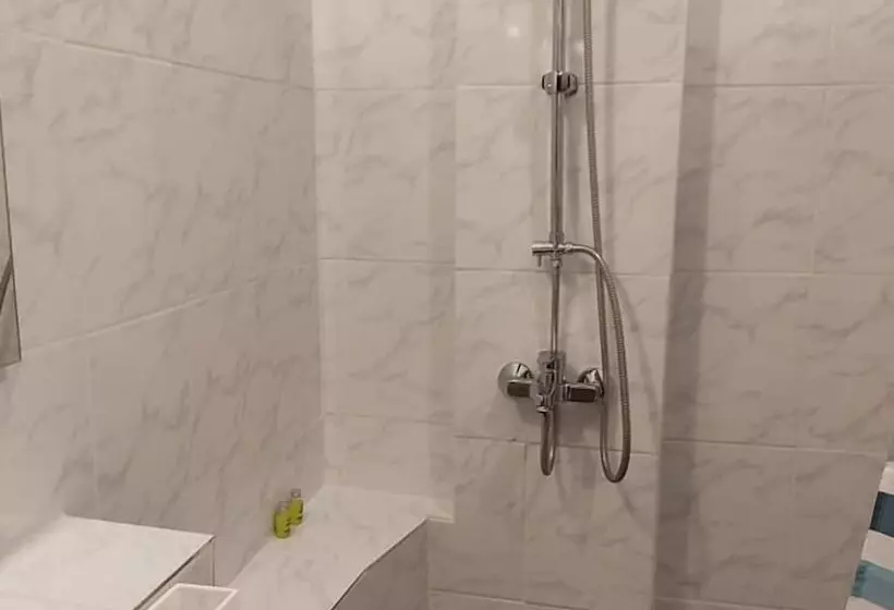 ペンション Guest House Kithairon