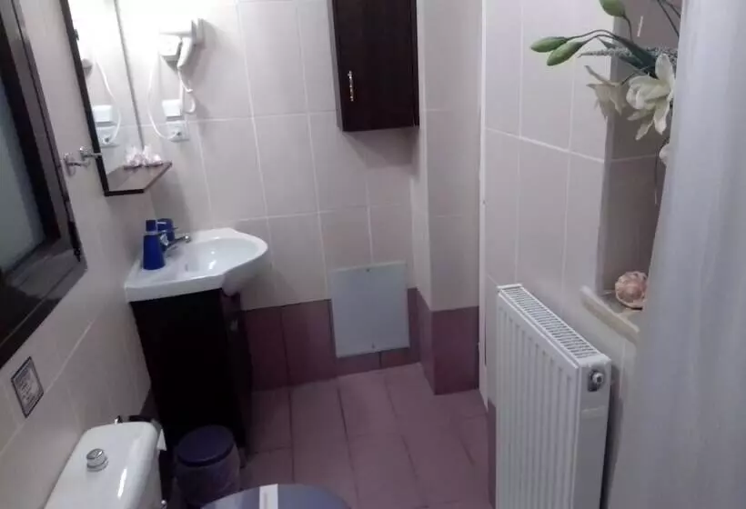 ペンション Guest House Kithairon