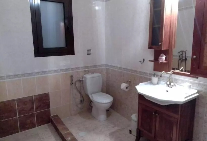 ペンション Guest House Kithairon