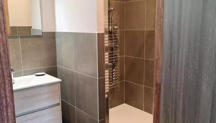 Majatalo L Auberge De La Source