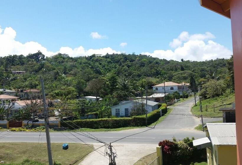 پانسیون Residential Family Home