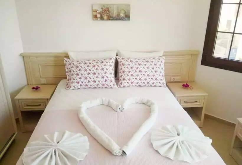 Saranda Butik Otel