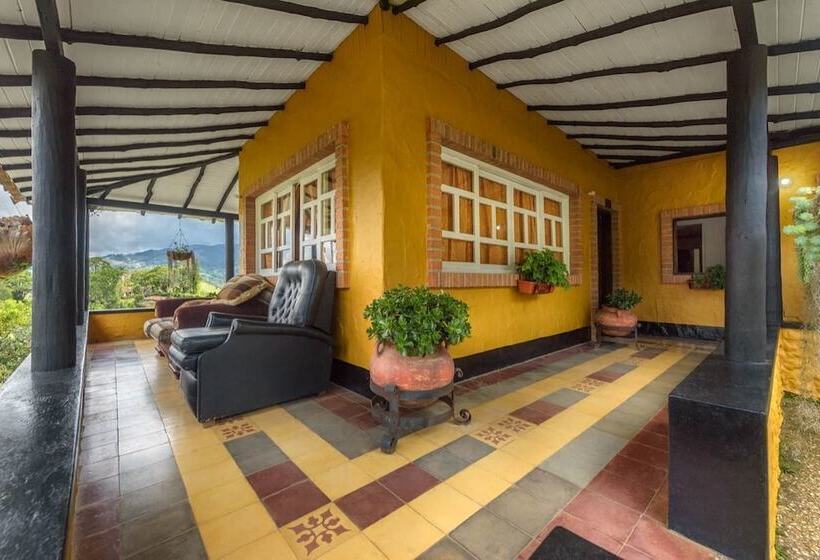 Finca Hotel La Kolorina