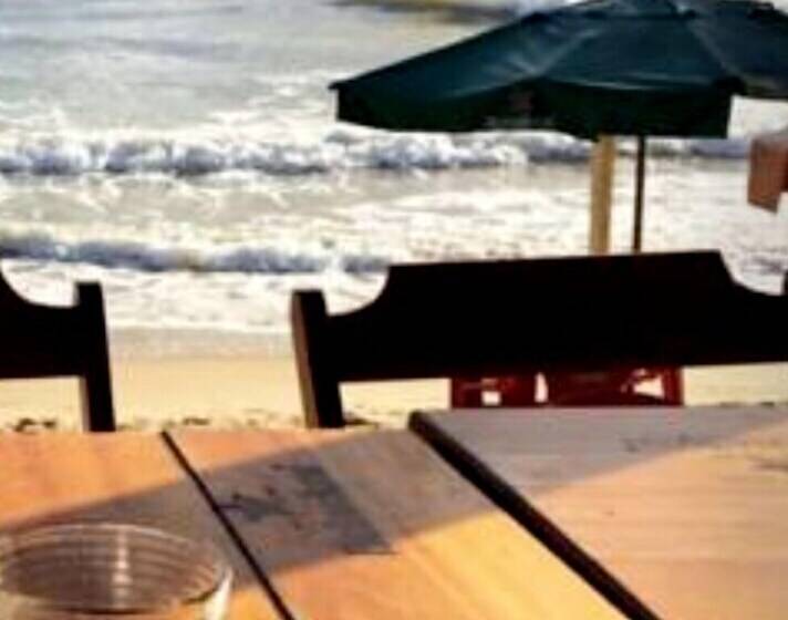 酒店 Altas Horas Beach