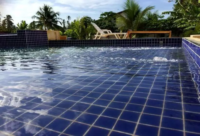 Hotelli Altas Horas Beach