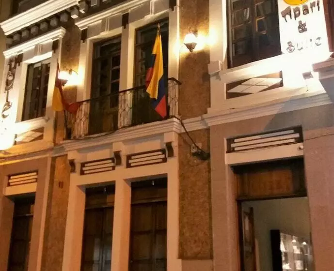 هتل Balcón Del Arte