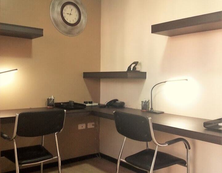 Hotell Balcón Del Arte