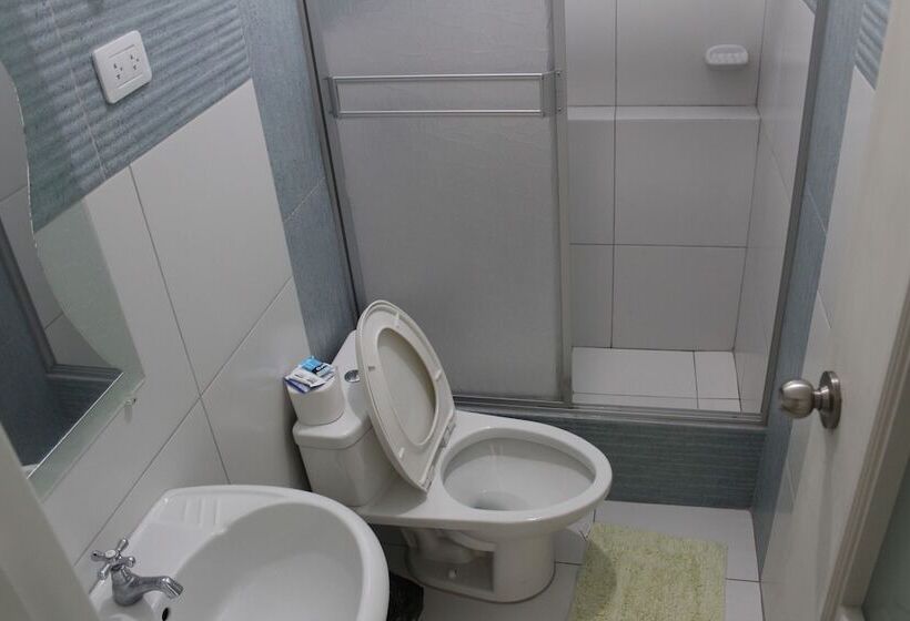 هتل Camaná Suites