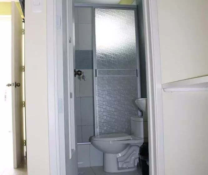هتل Camaná Suites