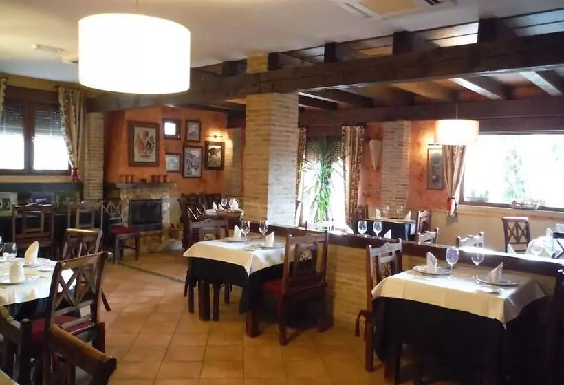 Hotelli Complejo Rural El Marañal