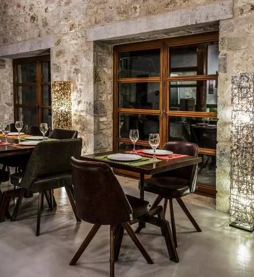 ホテル Elafos Spa