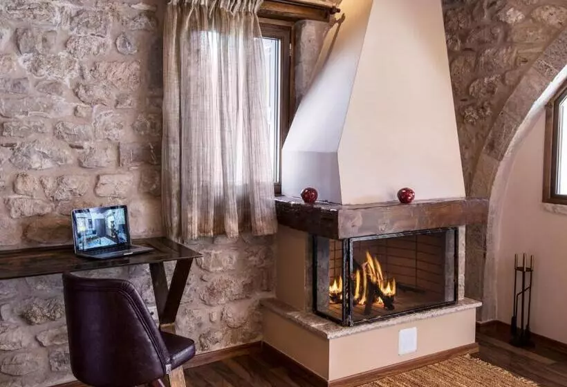 ホテル Elafos Spa