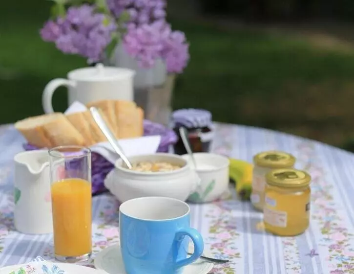 Hotelli Eventhof Und Gästehaus Weingewölbe