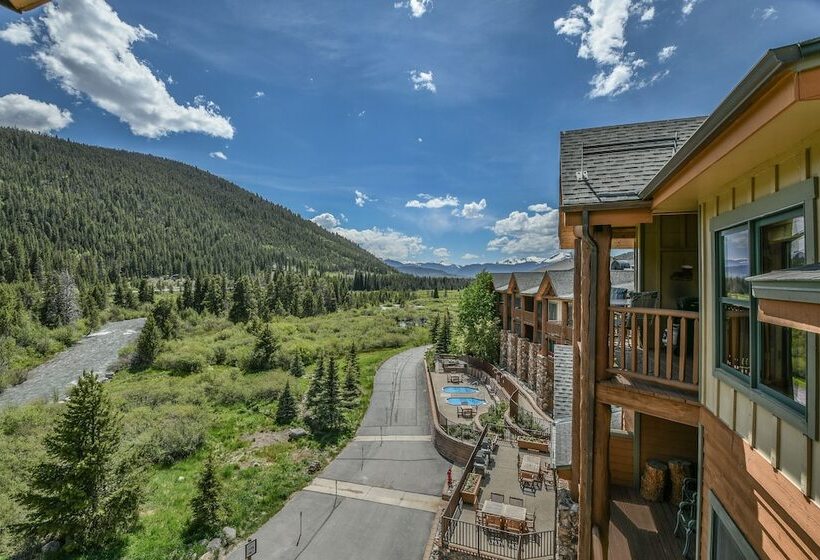 هتل Hidden River Lodge 5995