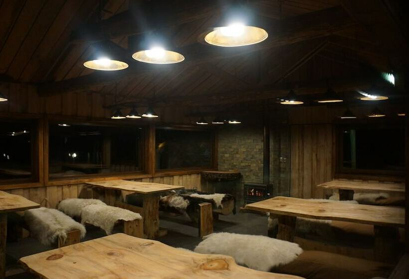 هتل Lodge Nevados De Sollipulli