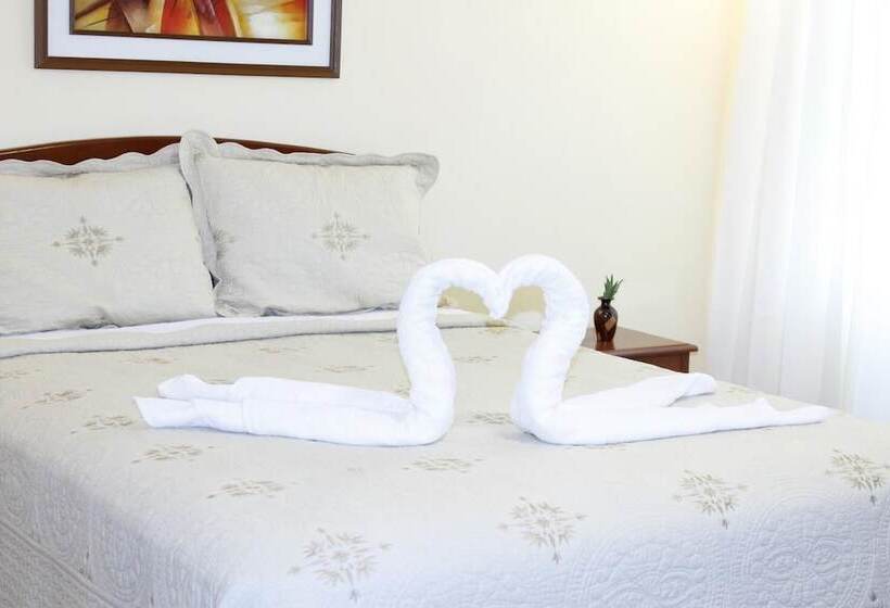 هتل Palmas Reales