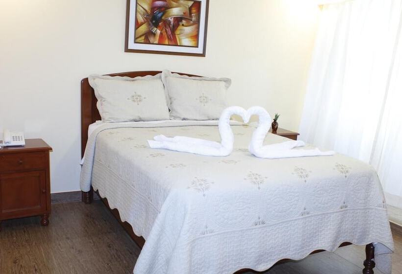 هتل Palmas Reales