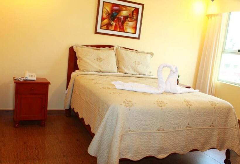 هتل Palmas Reales