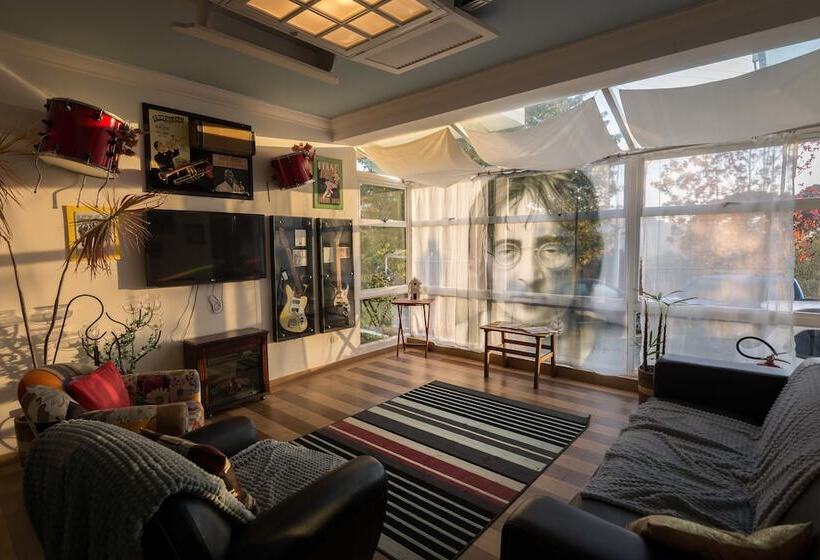 호텔 Piano Piano Pousada Temática