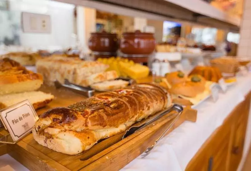 Hotelli Piano Piano Pousada Temática