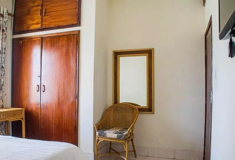 هتل Rukungiri Inn