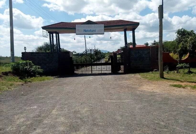 هتل Savannah Lodge Nguluni